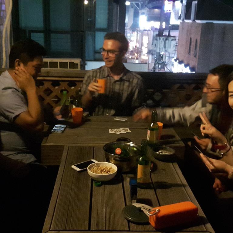 Comeinn Guesthouse Hongdae - Female Only Seoul Ngoại thất bức ảnh